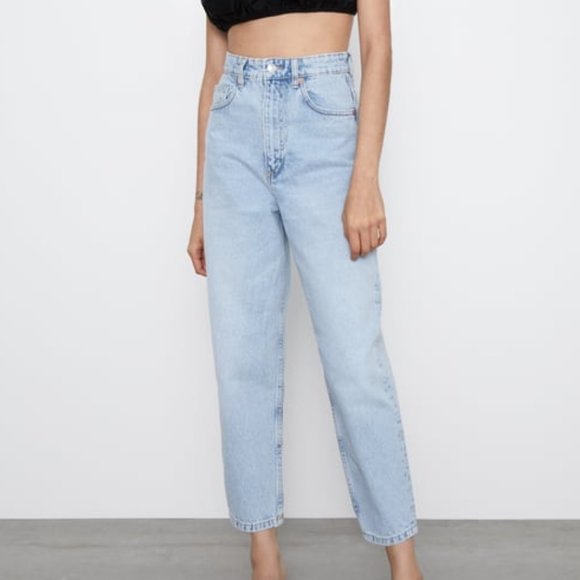 Zara Denim - Zara Woman High Rise Light Wash Mom Jeans Size 4